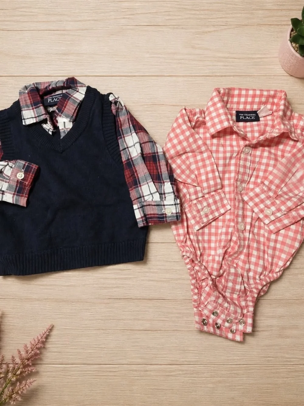 The Children's Place Baby Bundle 2 Pc Plaid Sweater Vest Bodysuit Outfit 3-6M